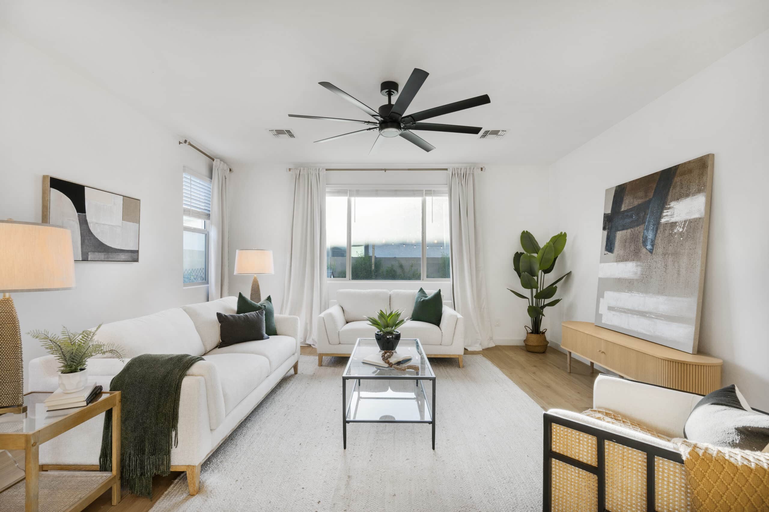 Neutrally staged Living room to appeal to buyers