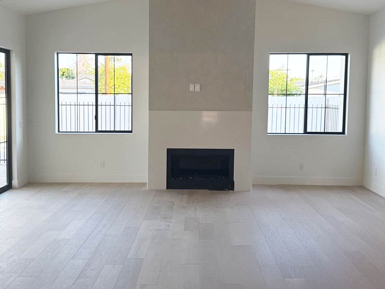 living room before staging